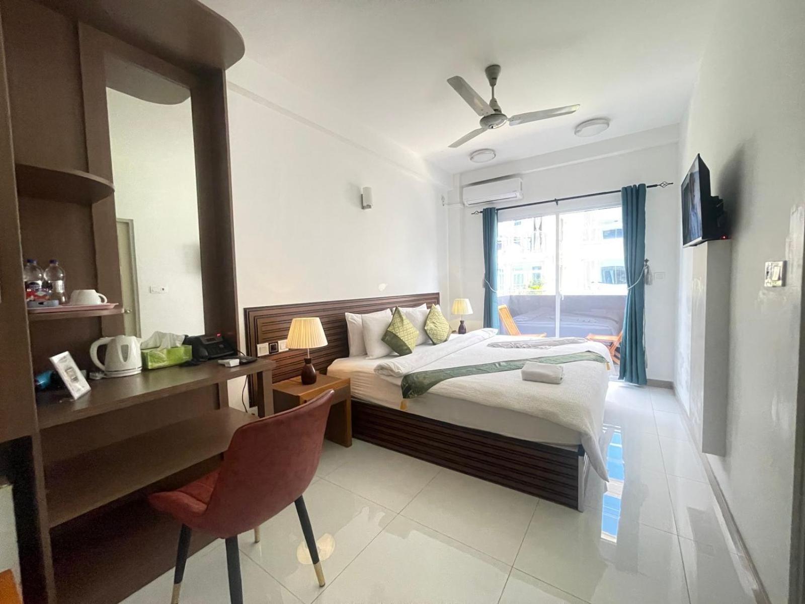 Hs Miracle Grand Hotel Hulhumale Kültér fotó