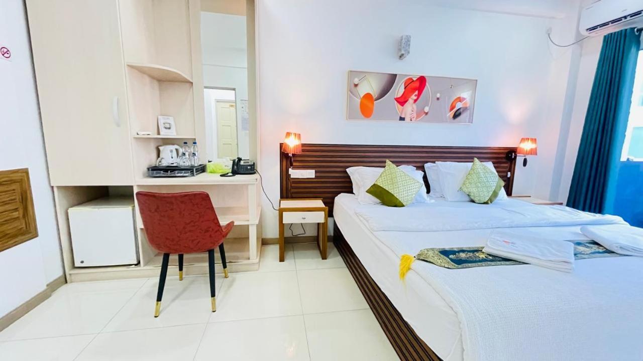 Hs Miracle Grand Hotel Hulhumale Kültér fotó
