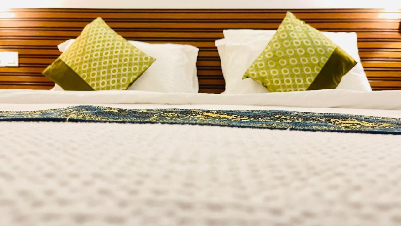 Hs Miracle Grand Hotel Hulhumale Kültér fotó